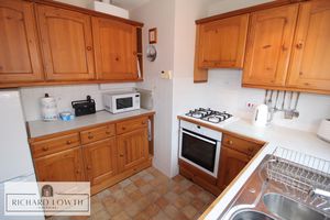 Kitchen- click for photo gallery